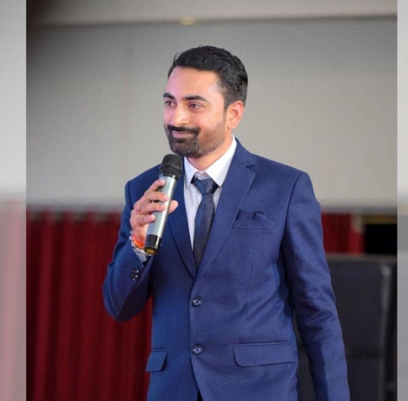 Mr Sandeep Kande